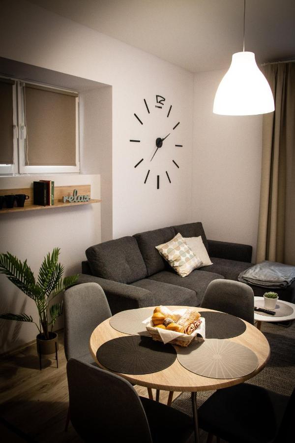 Loli Apartman Miskolc Exterior foto